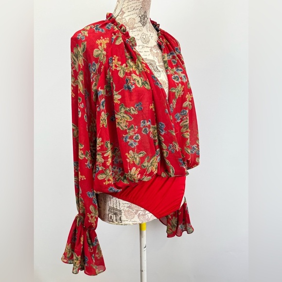 MISSGUIDED  Red floral surplice poet sleeve bodysuit size 10 - Picture 14 of 15